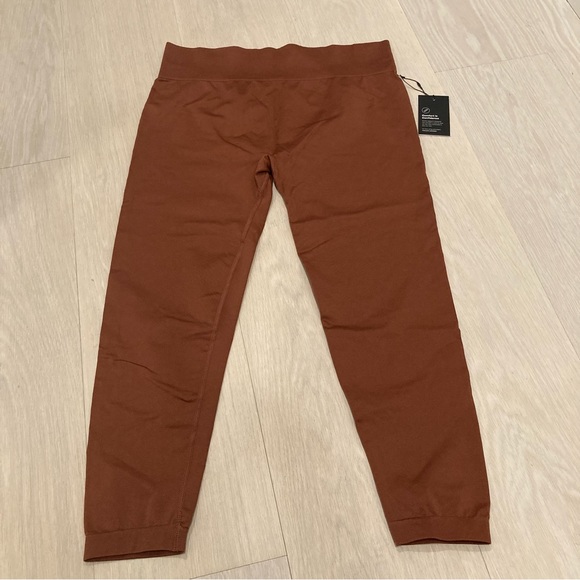 KNIX | Your Moves Legging - Picture 1 of 6